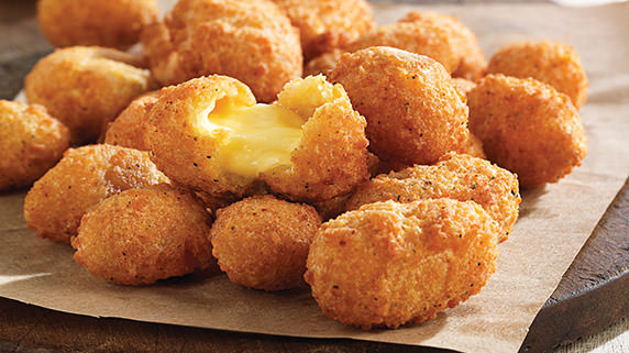 The Wonderful World of Cheese Curds: Everything You Need to Know